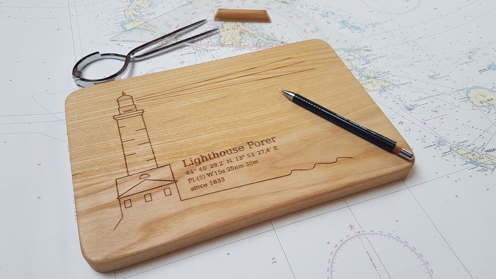 Cutting Board with Lighhouse engraved